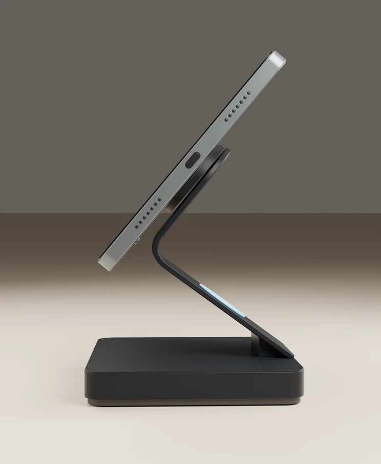 Side profile of Formula showing the angled stand